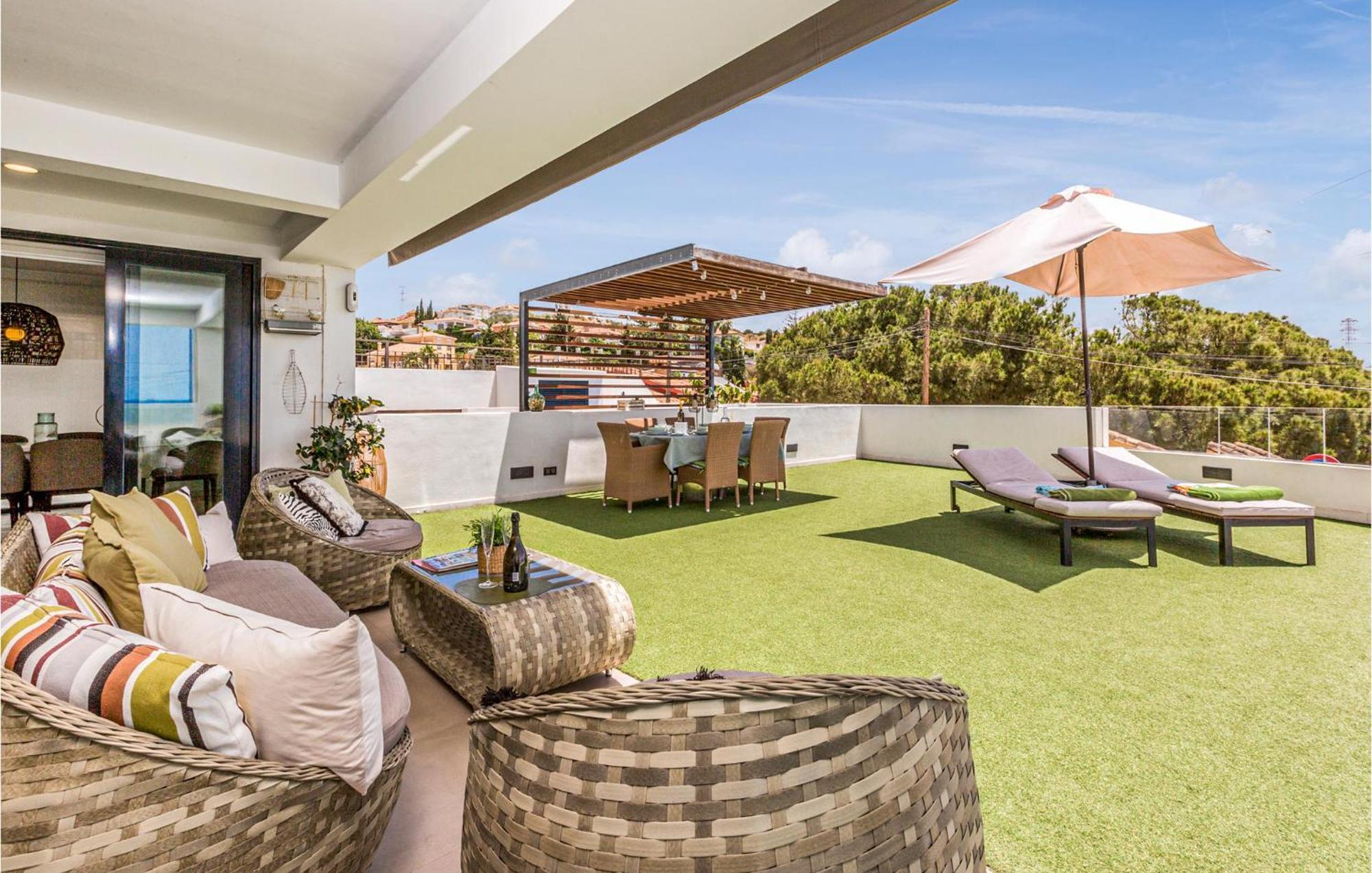 Awesome Home In Cala Del Moral With Kitchen La Cala Del Moral Exterior photo